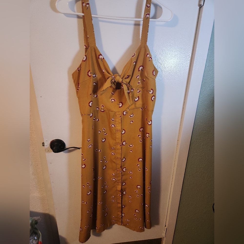 NWOT- Stylish Mustard Dress with Floral Print And Front Bow Detail Size Large